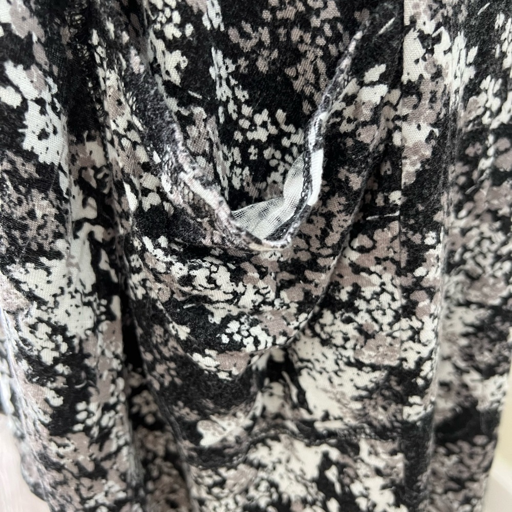Rene’ Rofe’ Nightgown - Picture 5 of 6